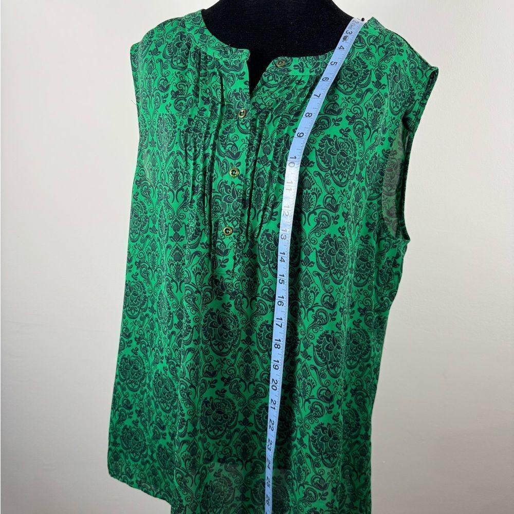 Banana Republic Green Sleeveless Blouse with Mandarin Collar - Picture 8 of 10
